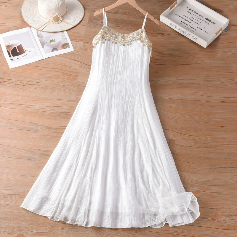 Lace Splicing Suspender Dress 2025 Summer Women's Slimming Look White Gold Thread Shell Pendant Skirt Seaside Resort Style