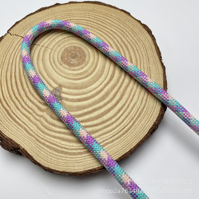 85 # 보라색 파란색 노란색