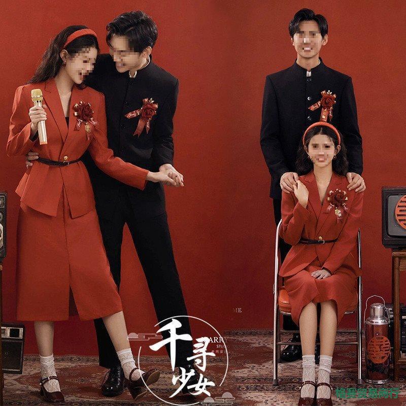 Photo Studio Retro Hong Kong Style Red Toast Suit Couple Suit Elegant Banquet Wedding Engagement Indoor Photo