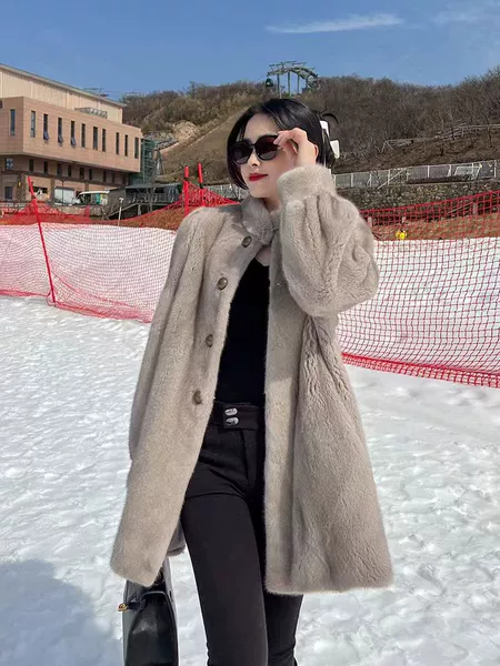 Серый