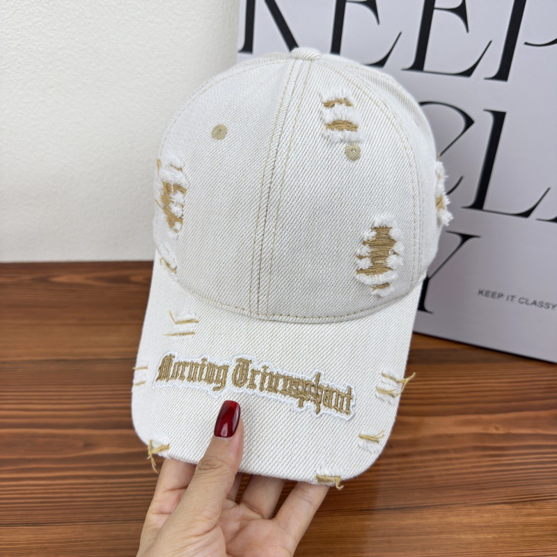 Sombreras de béisbol con letras de bordes agujeros - Khaki