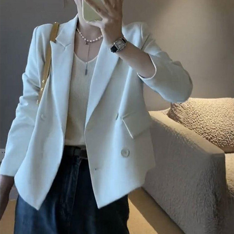 Blazer corto da donna, nuova collezione primavera 2024, vestibilità ampia, sensazione di alta qualità, blazer alla moda per donne di bassa statura_voghion.com