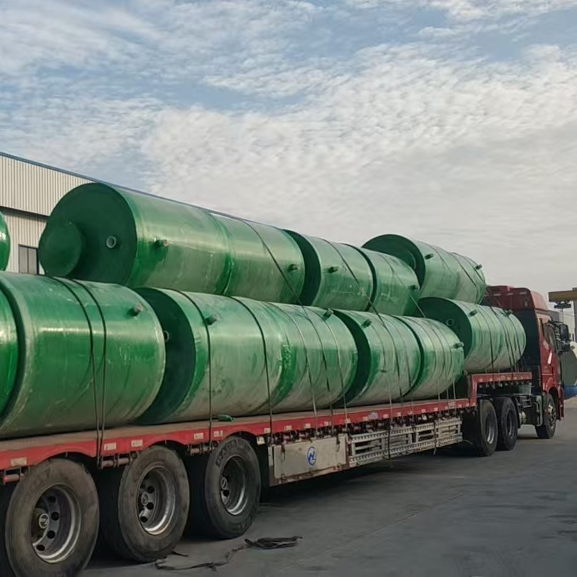 Септик из стеклопластика Xincheng для сбора дождевой воды и очистки стоков 100 м3