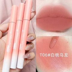 新しい霧の唇の釉薬は色が落ちにくいです。