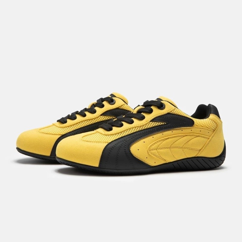 Zapatos casuales de suela blanda estilo Hong Kong para mujer, zapatillas de entrenamiento alemanas rojas de verano 2026, zapatillas deportivas retro casuales de carreras.