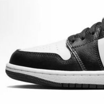 Erbear Shoes in Smoke Gray, Black, Green, Gray-White, Pink, and Purple for Men and Women, Couple's Sports Low-Top Casual Sneakers