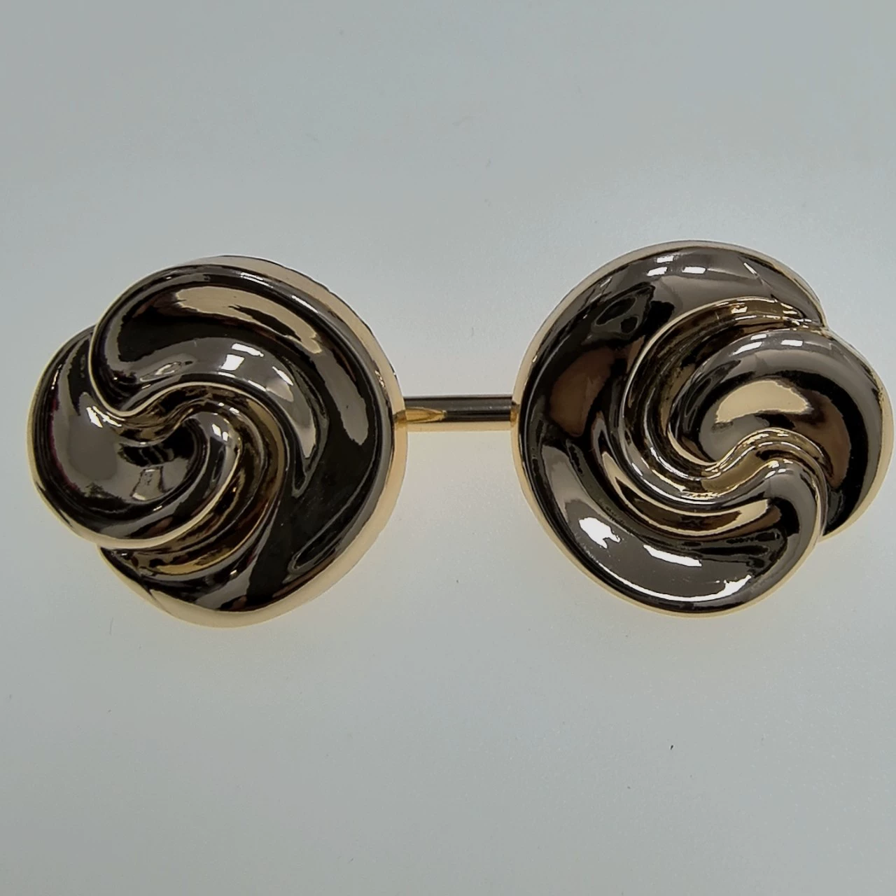 Модная одежда, сумки, металлические пряжки, шапочки, пряжки для обуви, бикини, купальники, аксессуары для соединения на груди.