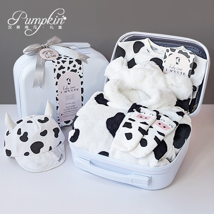 Baby Gift Box Black and White Cow Fashion Autumn and Winter Clothes suit Newborn Boys and Girls Baby 0-1 Years Old Gift