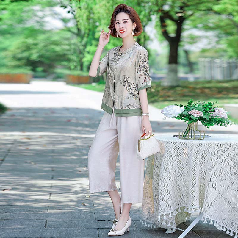 Летняя рубашка в китайском стиле для мам среднего возраста, футболка, верхняя одежда, новый стиль 2025 года, женский костюм-рубашка для женщин среднего и пожилого возраста