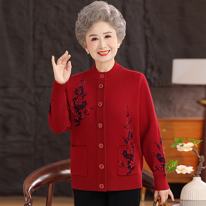 Elderly Women's Autumn and Winter New Stylish Sweater Cardigan Top for Grandma, Thick Knitted Loose Coat Elderly Women's Autumn and Winter New Stylish Sweater Cardigan Top for Grandma, Thick Knitted Loose Coat