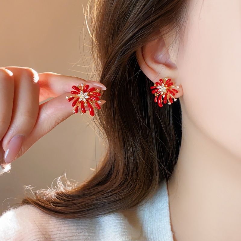 2026 nuevos fuegos artificiales festivos pendientes de piedra de microcromo rojo nuevo estilo chino de alta calidad temperamento amplio pendientes de orejas image 4
