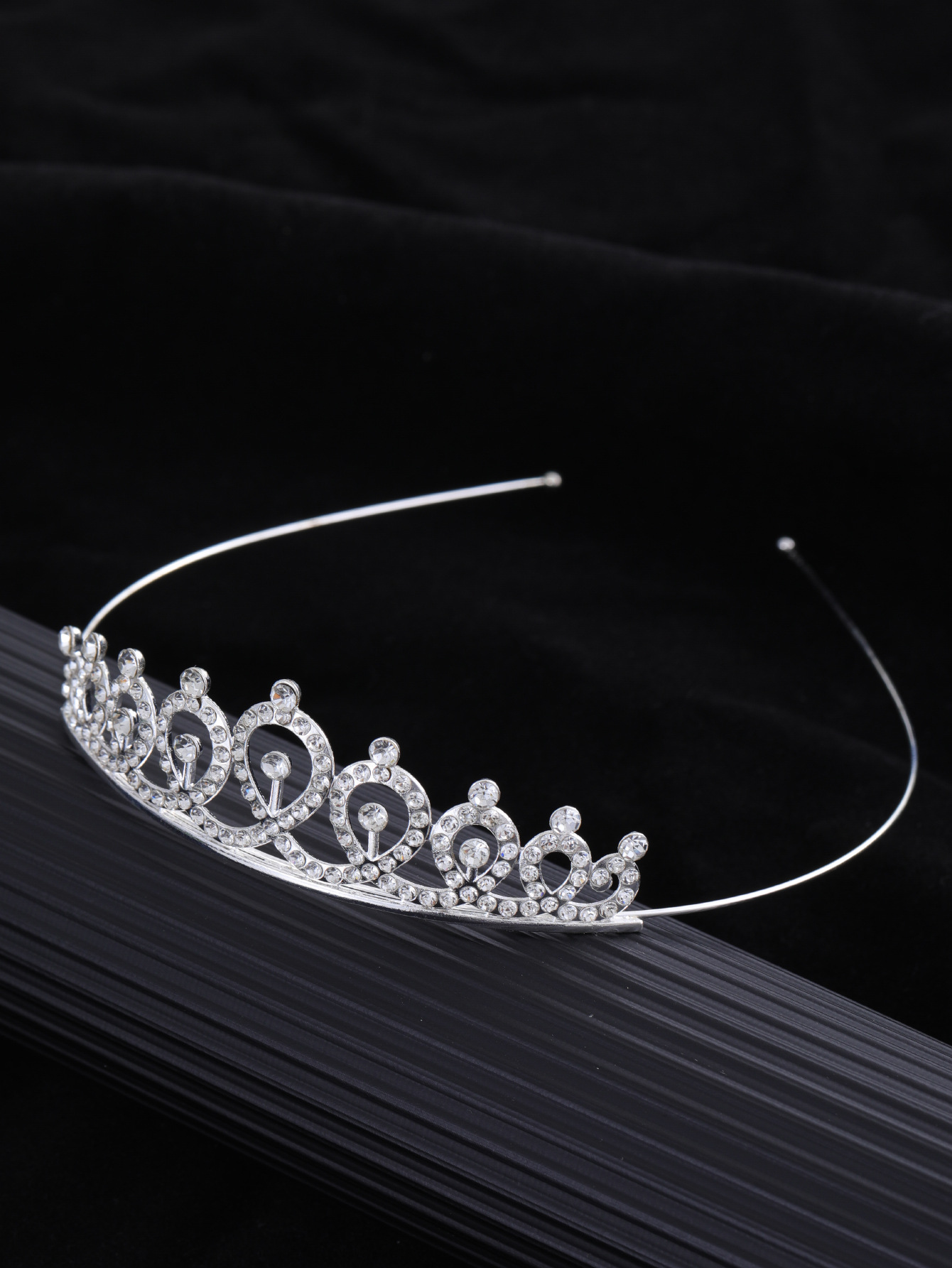 Nueva princesa de diamante para niños corona de aleación banda de pelo niñas danza estereoscópica bebé cumpleaños diamante adornamiento para el pelo
