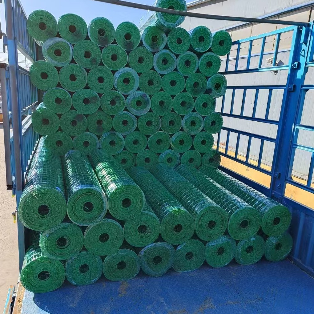 热销重庆贵州遵义四川荷兰网 养殖包塑铁丝围网荷兰网护栏铁丝网