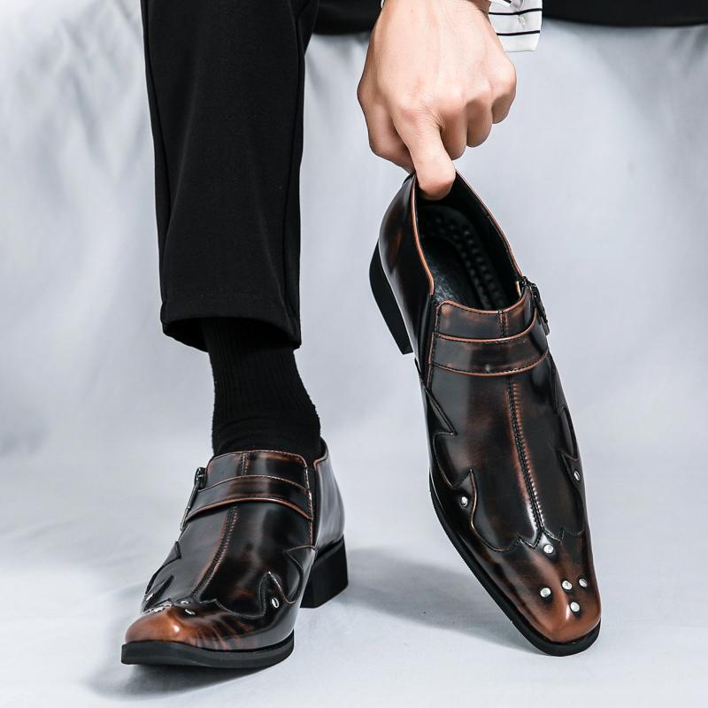 2025 primavera transfronteriza tamaño 46 Chelsea zapatos de cuero hombre nuevo esmalte brillante cara novio zapatos de boda hombre