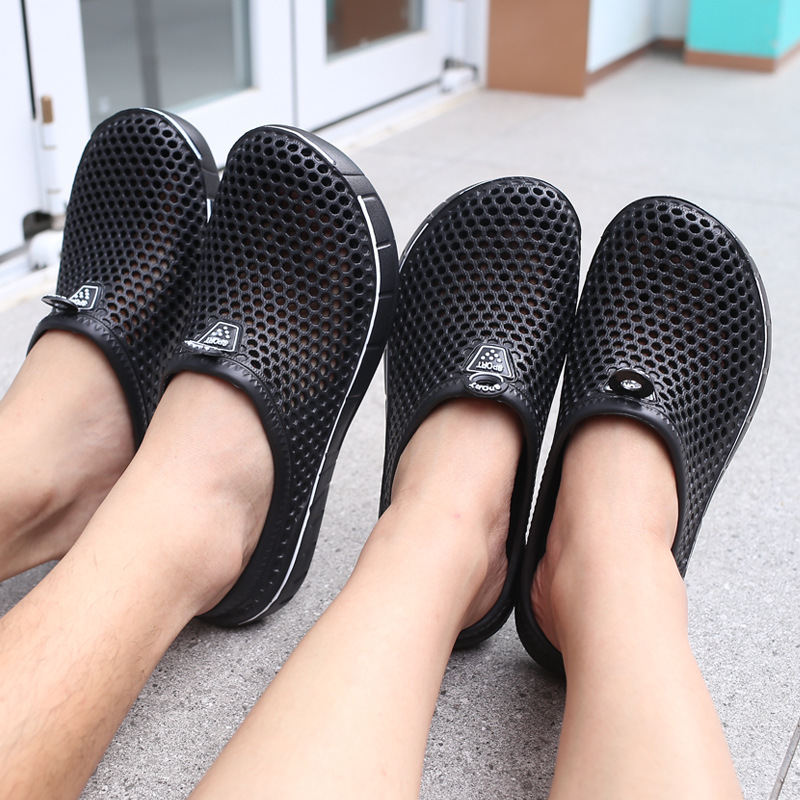 Summer Breathable Clogs for Men, Non-Slip Soft Sole Hollow Sandals, Outdoor Beach Shoes, Couple Style Eva Shoes Summer Breathable Clogs for Men, Non-Slip Soft Sole Hollow Sandals, Outdoor Beach Shoes, Couple Style Eva Shoes