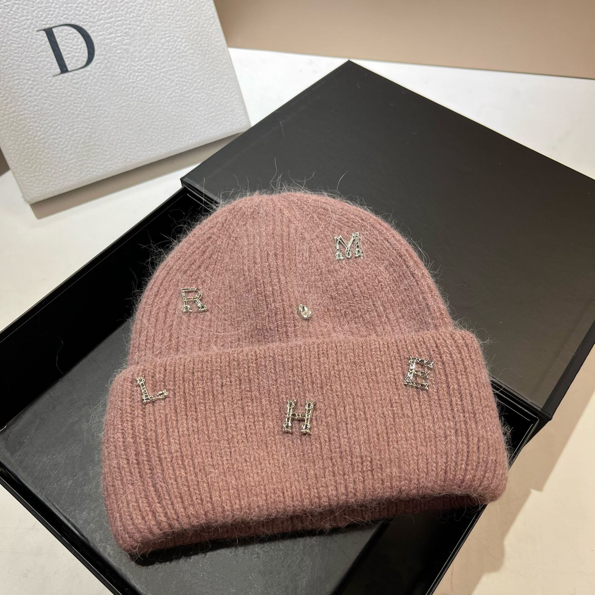 [Rabbit Hair] Winter Nordic enlarged and elongated double folded face small knitted Korean version letter warm ear_voghion.com