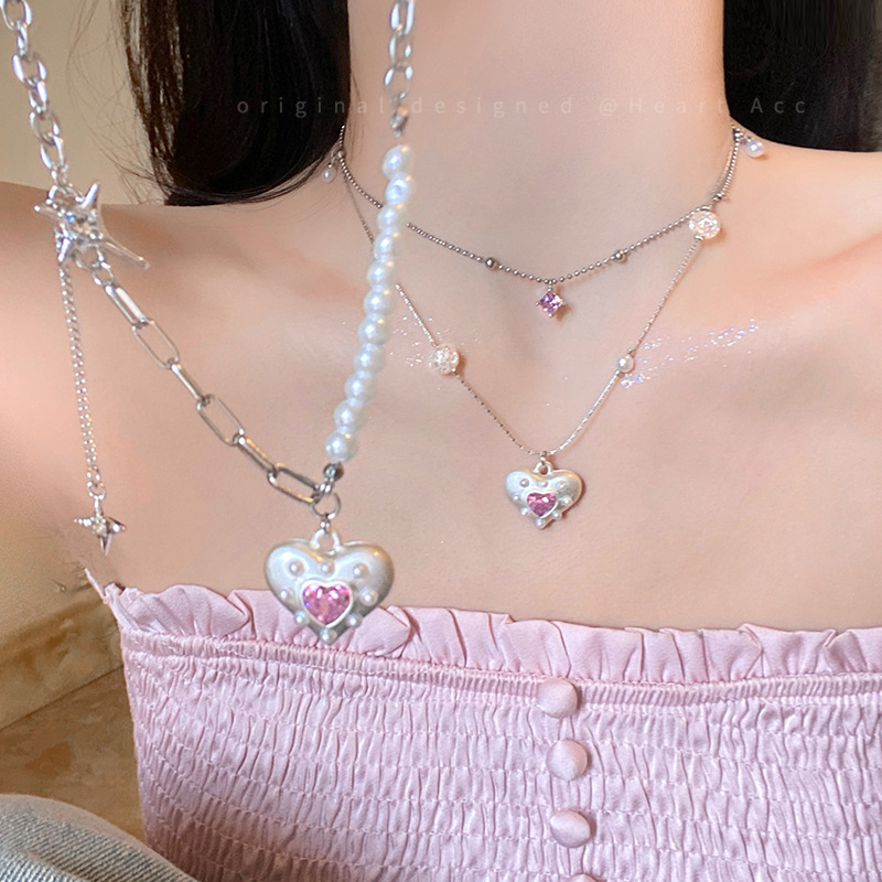 Double-Layer Stacked Pink Heart Necklace for Women, Sweet and Cool Sexy Style Clavicle Chain 2025 New High-End Skirt Accessories