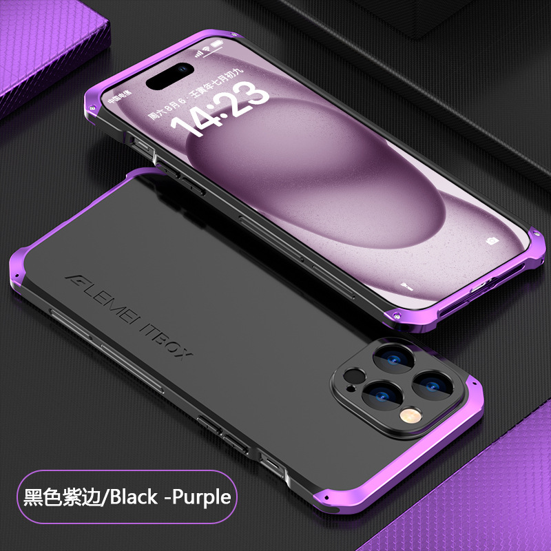 검은 보라색 테두리