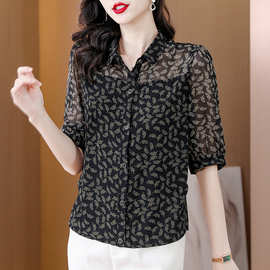 正品牌中年衬衫女中袖碎花夏季2025新款宽松显瘦气质优雅妈妈上衣