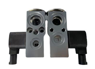 Aplicable a la válvula de expansión Tesla model3 accesorios de aire acondicionado de automóviles fabricante de válvula de aire frío de motor de vapor en stock