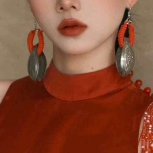 ������ʽ�tɫ���h�h�����������F���͹������L�R��ȹ����h