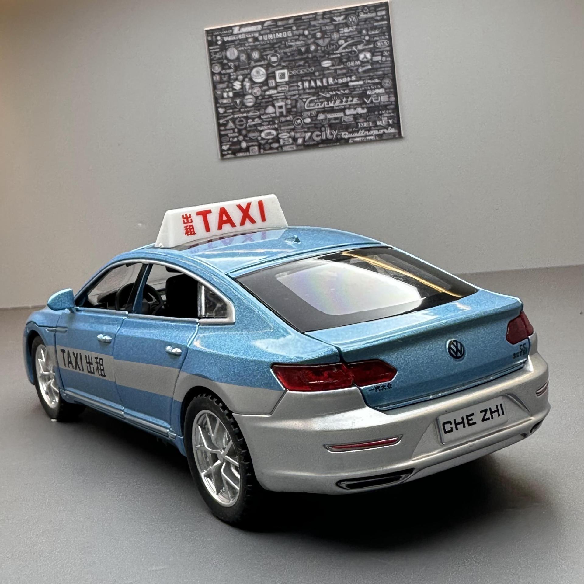 Coche de aleación modelo de coche 1:32 Volkswagen CC taxi Tire hacia atrás con sonido niño juguete coche modelo decoración colección