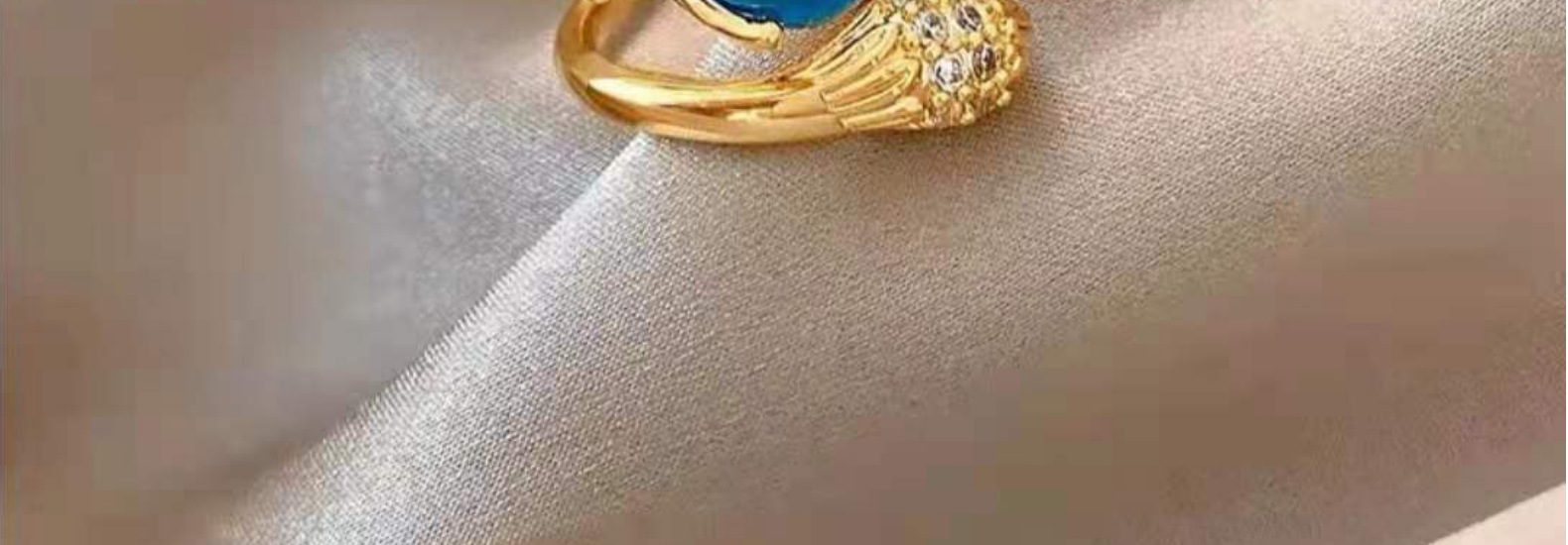 Temperature Sensitive Color Changing Fox Ring For Women_voghion.com
