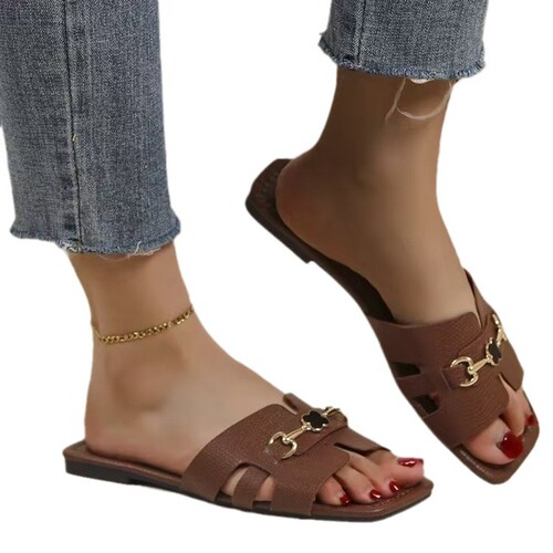 European and American plus-size women's water diamond metal buckle square head flat sandals 2024 foreign trade summer new sandals