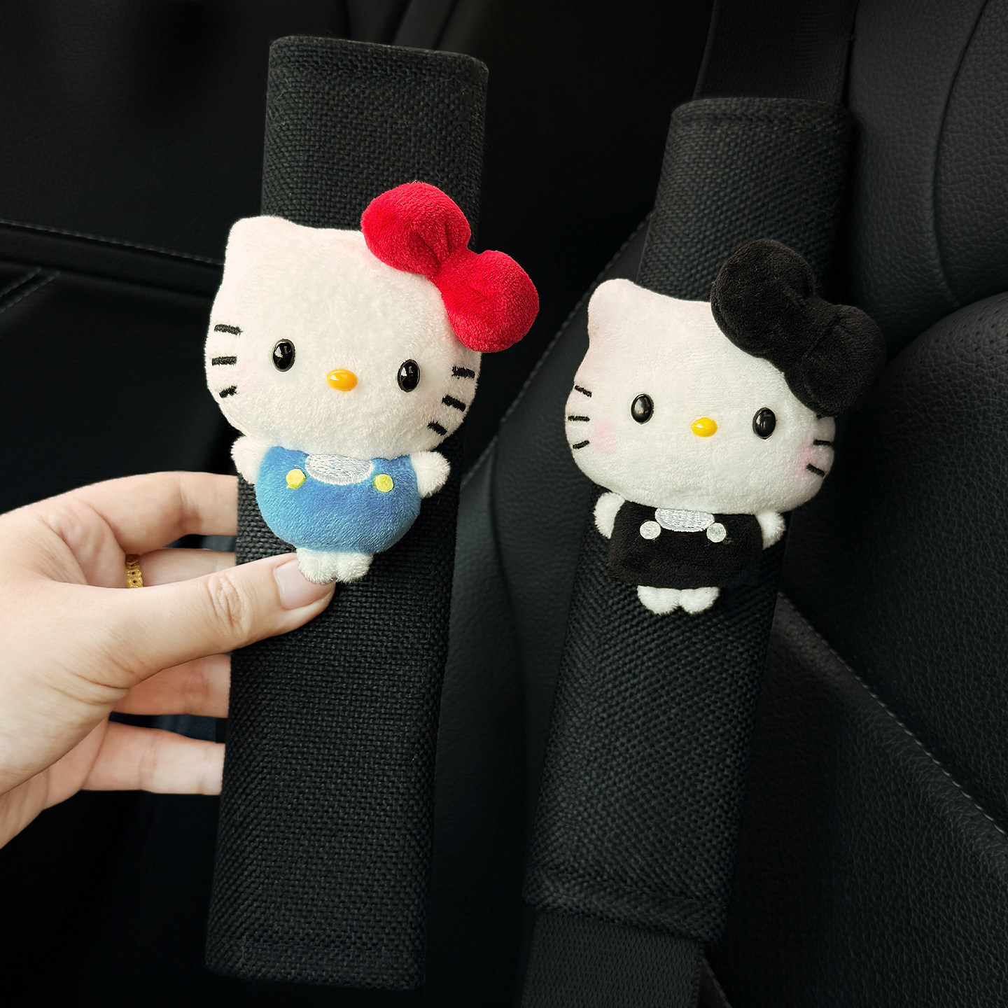 Cute KT cat plush car seatbelt shoulder pad, child anti-neck-strangling safety belt protector, couple set for women
