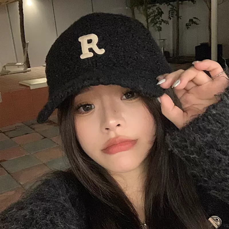 Nouvelle Version coréenne chaude lettre broderie emblème langue de canard chapeau enfants montrent petit visage en automne et en hiver, épaissi chaud_voghion.com