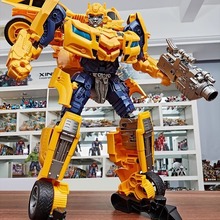超大变形金刚汽车玩具益智模型金刚大黄蜂擎天柱机器人男孩儿童