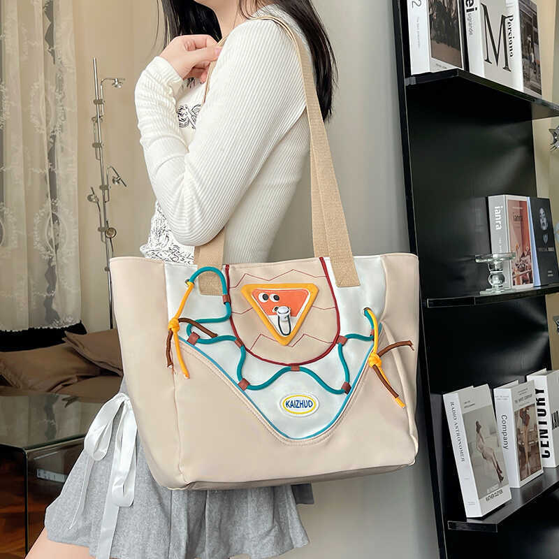 Shoulder Bag College Students Middle School Students make up a missed lesson Messenger Bag Japanese Niche Design Personalized Retro High-value Tote Bag