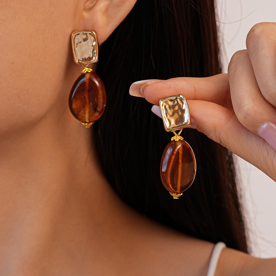 Acrylic square fashionable earrings drop-shaped
