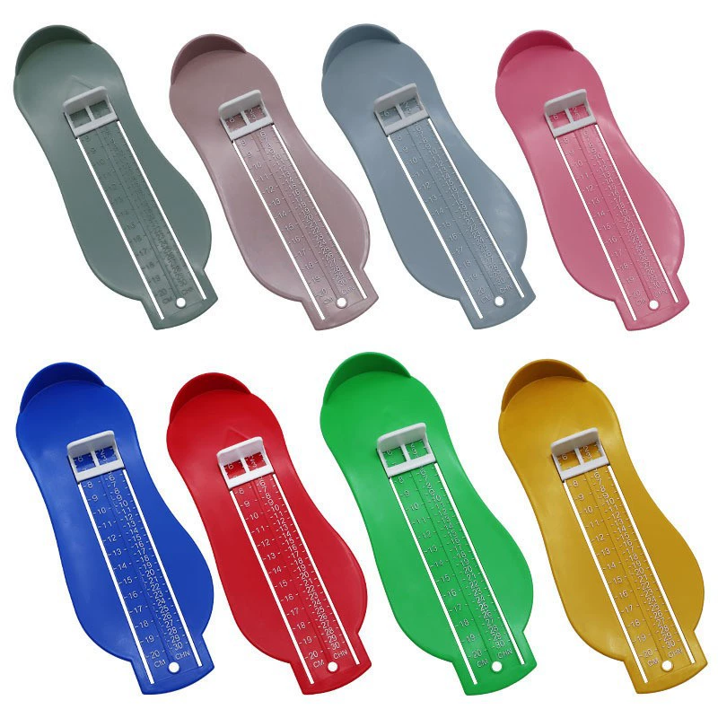 Взрослые и дети обычно используют измеритель ног