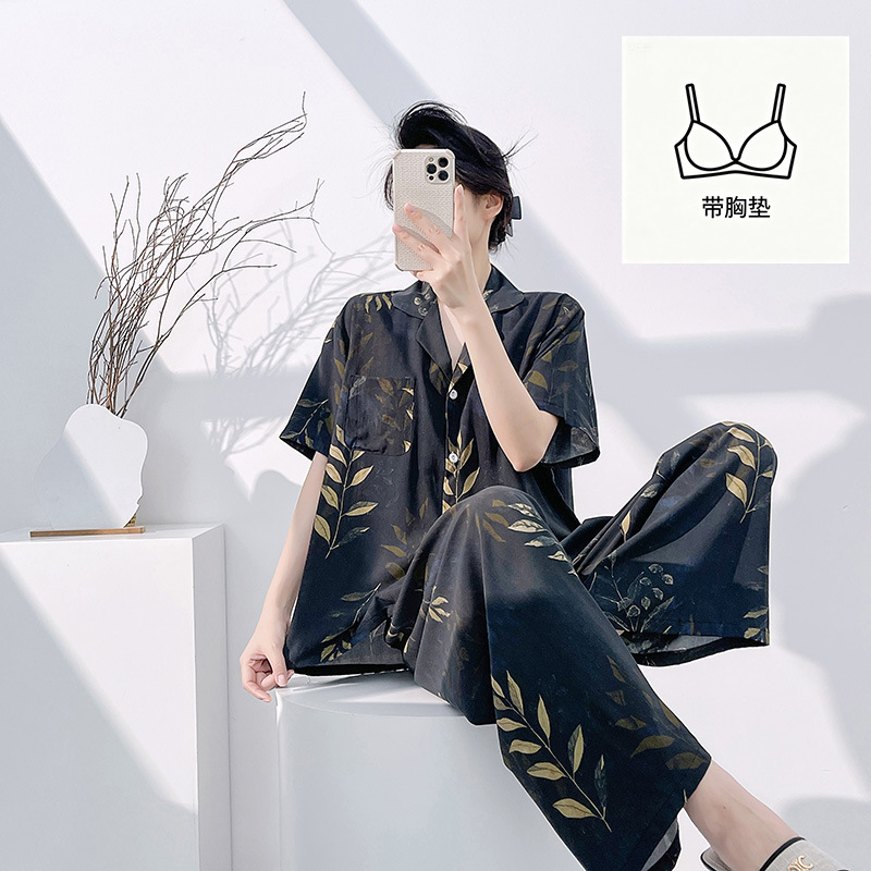 Muzhen Silk's New Cotton Silk Summer Leaf-Pattern Short-Sleeve and Long-Pants Two-Piece Loungewear Set with Chest Pads, Loose Fit Muzhen Silk's New Cotton Silk Summer Leaf-Pattern Short-Sleeve and Long-Pants Two-Piece Loungewear Set with Chest Pads, Loose Fit