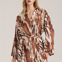 跨境新款WB豹纹印花缎面雪纺长款女士睡袍野性轻奢家居服3786