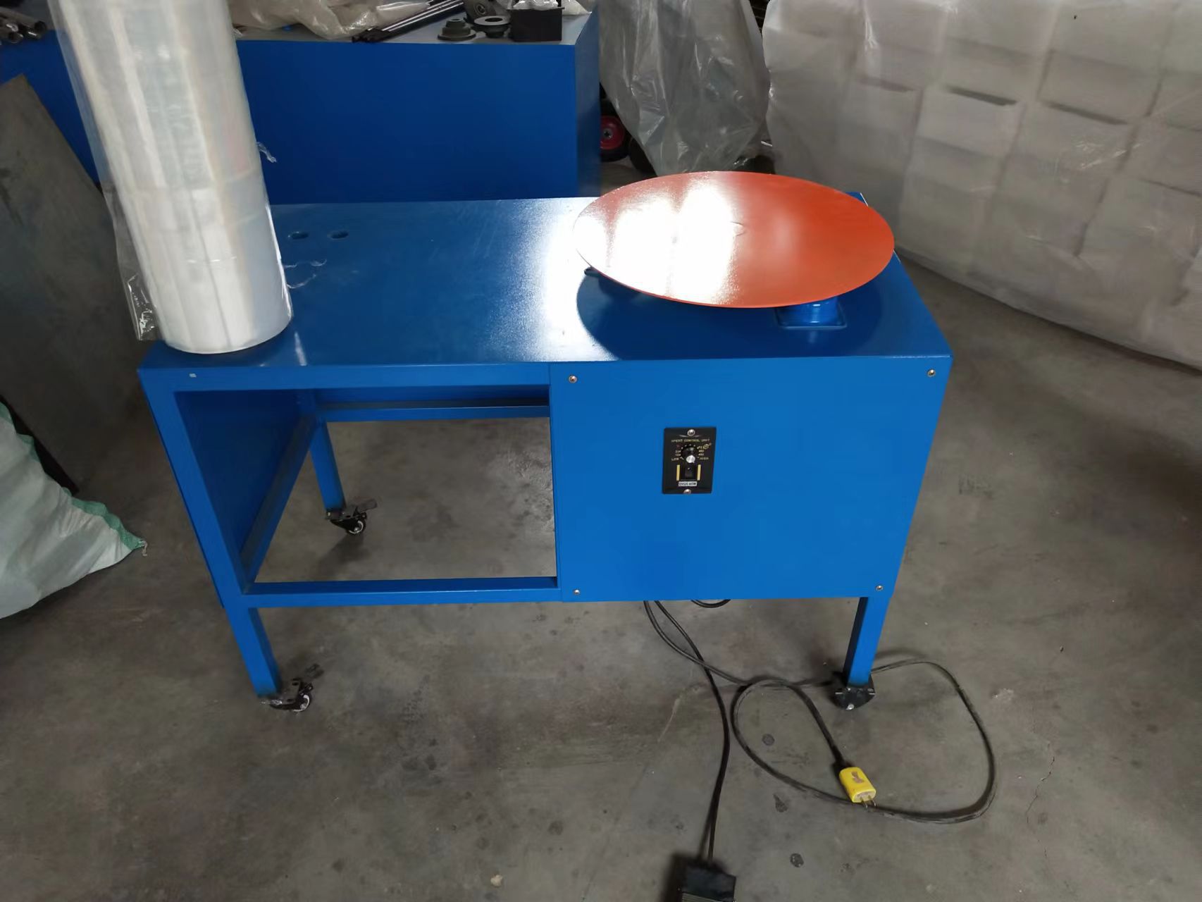 Máquina de embalaje de película envolvente multifuncional cinta adhesiva disco embalaje máquina de embalaje de película estirada máquina de embalaje de película de bobinado eléctrico