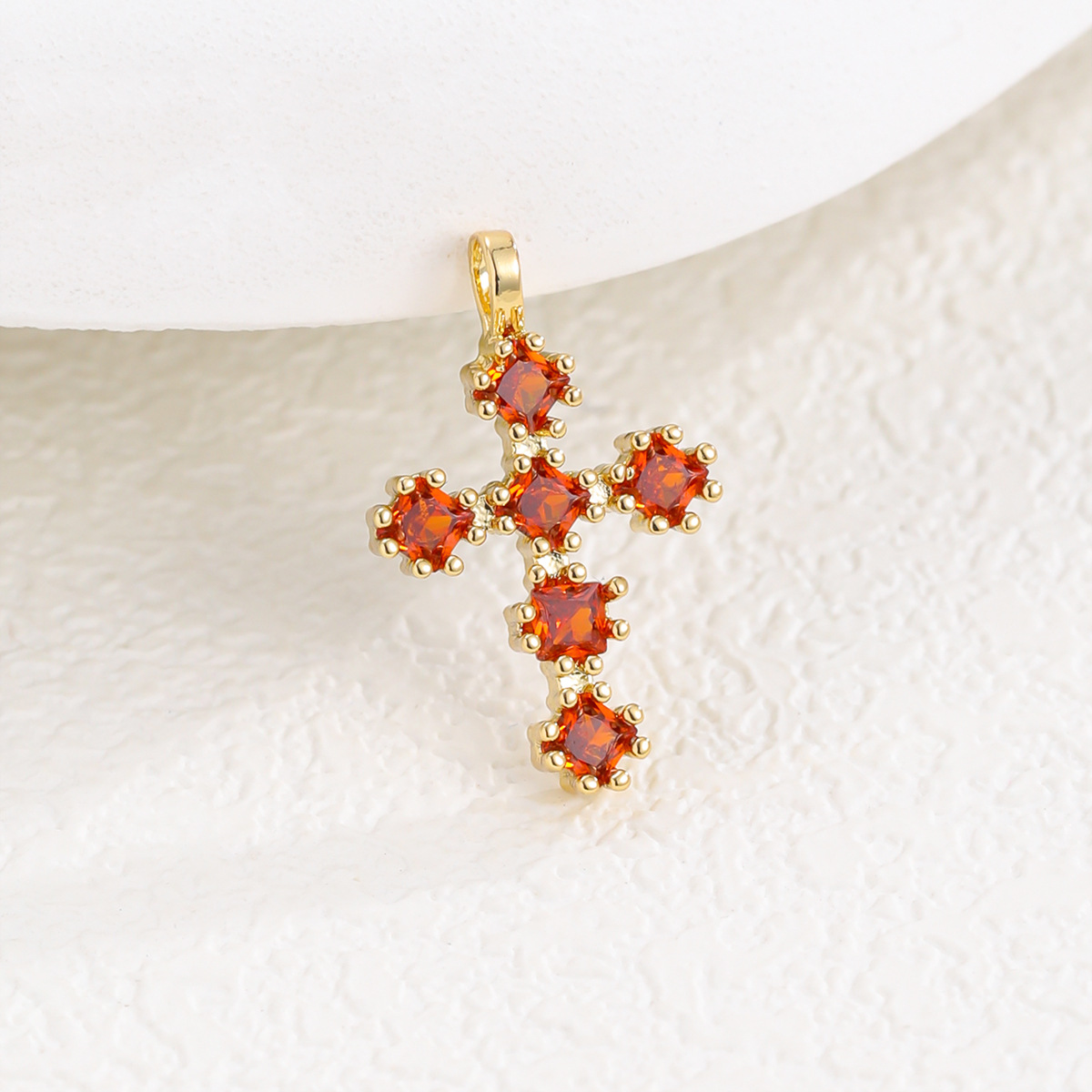 Collar de cruz de circón con microincrustaciones de cobre retro europeo y americano para mujer, lujo ligero, cadena de clavícula de alta calidad, temperamento, accesorios de todo fósforo