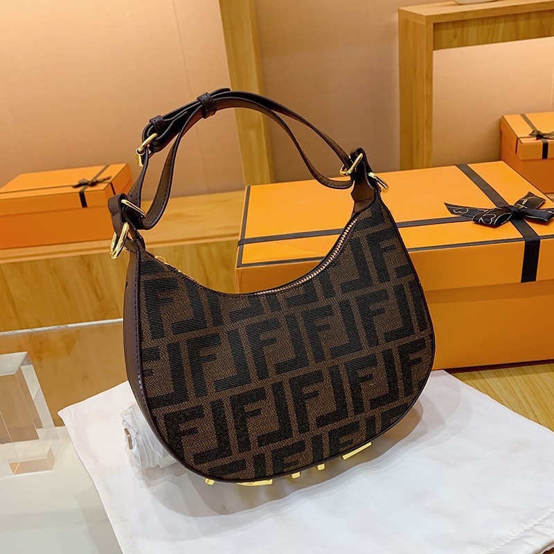 Quality one-shoulder bag