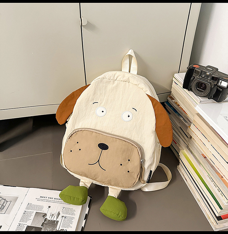 Mochila creativa transfronteriza en forma de perro, nueva moda coreana de alto valor, mochila de dama, mochila de dibujos animados de gran capacidad