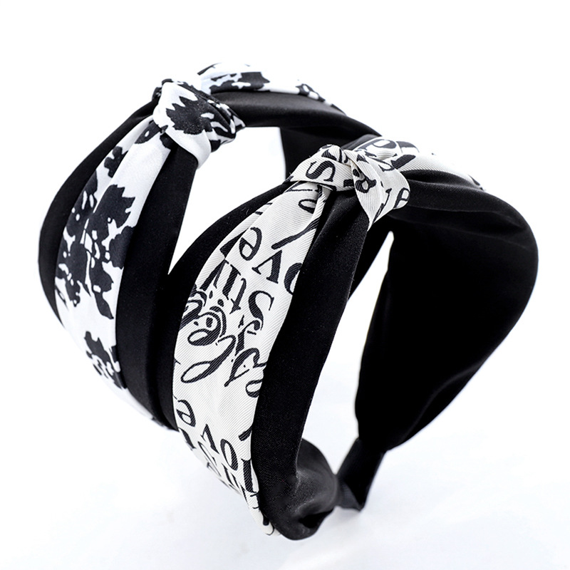 High-end Letter Printed Fabric Headband Wholesale display picture 12