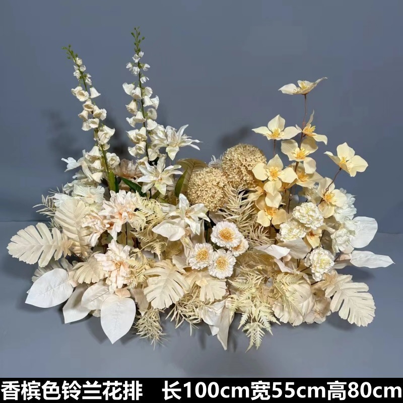 Flor de la boda de la flor Chiyeya rosa roja fila de orquídeas fila de flores bosque escena de compromiso decoración de la boda fondo de decoración