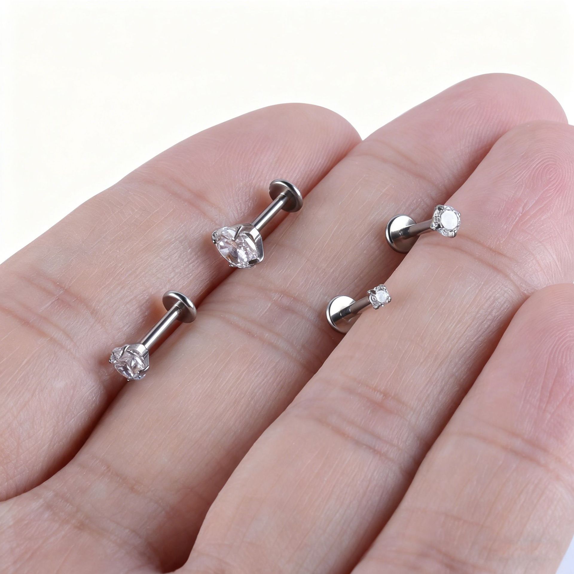 Piercing nez en acier titane 316l avec oxyde de zirconium_voghion.com