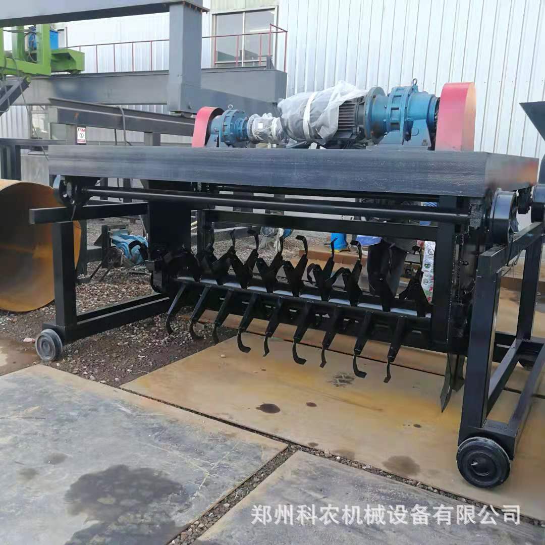 发酵床自动翻耙机 畜禽粪便做有机肥翻堆机 轨道式有机肥发酵设备