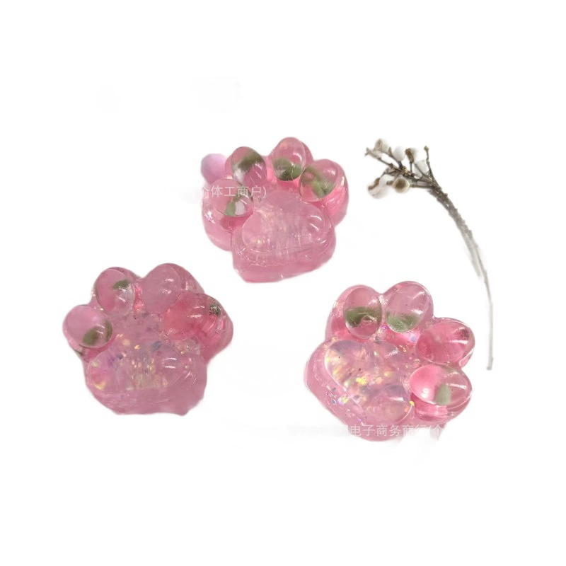 Xiaohongshu and strawberry cat claw pinch music rotten mud, creative decompression artifact Douyin live toy wholesale