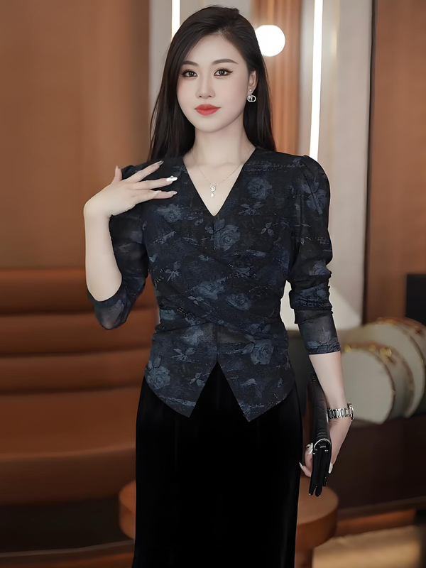 时尚长袖印花T恤女2025秋季新款不规则修身显瘦上衣气质V领打底衫|undefined