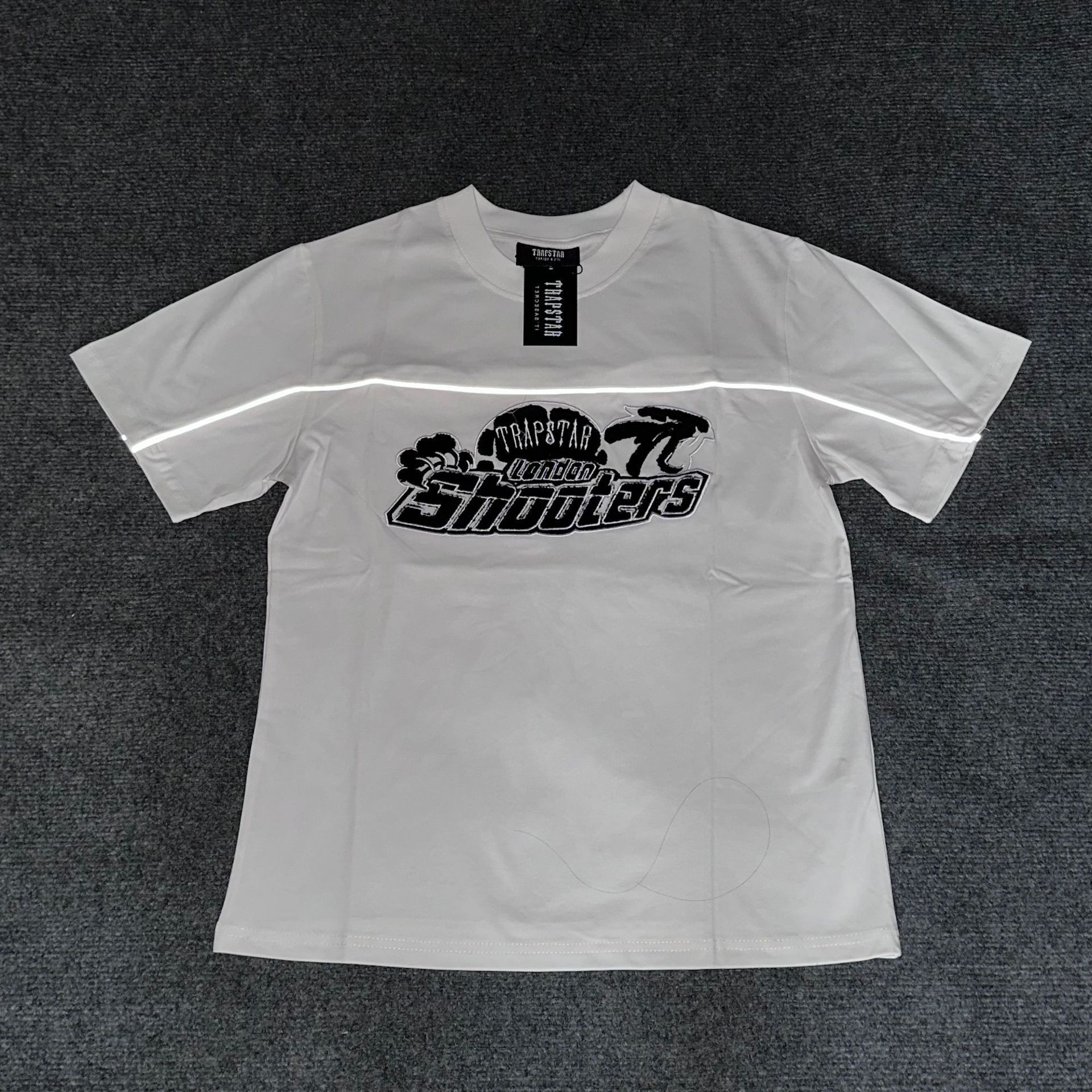 Marca de moda Alcatraz tira reflectante letra impresa camiseta de mangas cortas para hombres y mujeres callejera pantalones cortos casuales set Old Money Style