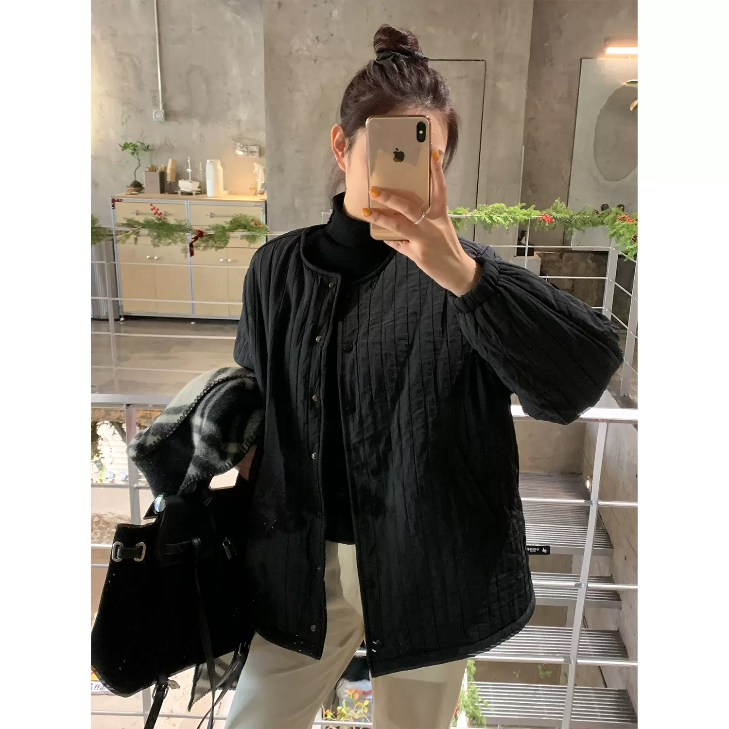 大码女装冬季韩系奶油派夹棉外套2025年宽松保暖防风圆领纯色棉服