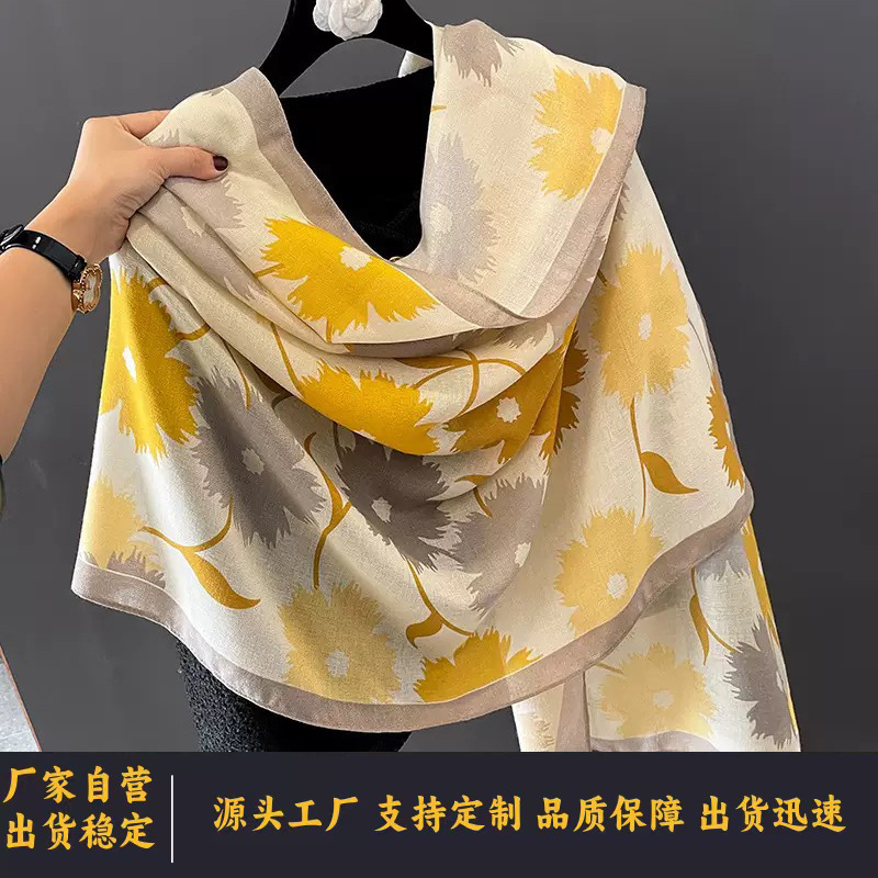 春秋柔软绵麻碎花披肩女春秋季蓝色丝巾妈妈大衣流行披肩围脖围巾|undefined