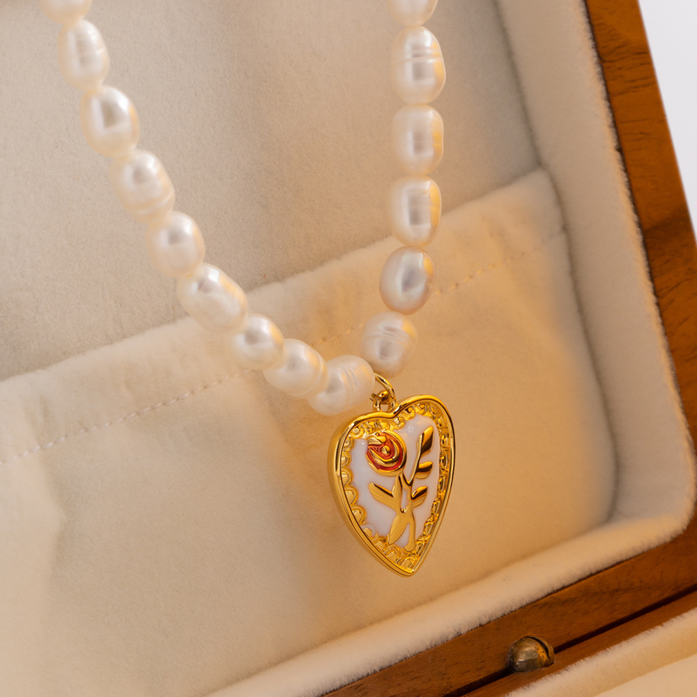 Fashion Heart Shape Rose Copper Beaded Pearl Pendant Necklace 1 Piece